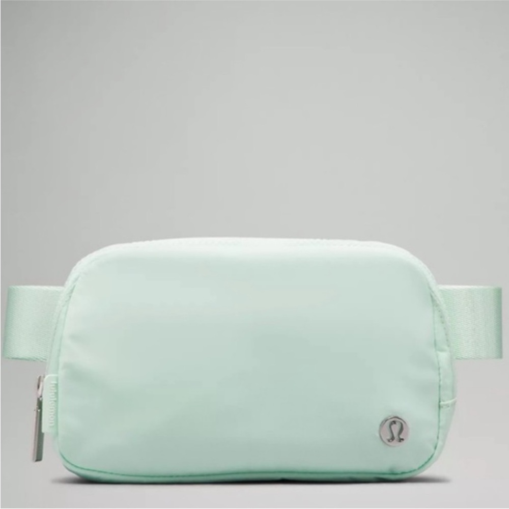Light Crossbody Belt Bag Mint Green
